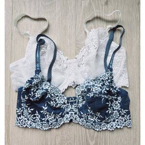 Wacoal Embrace Lace Lot Of 2 Blue White Unlined Underwire Floral Bra 34D